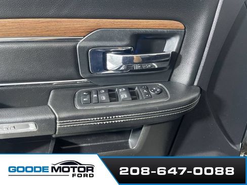 Used 2018 RAM 3500 Laramie w/ Cold Weather Group AWD/4WD image 9