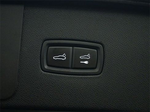 Used 2020 Porsche Cayenne S image 44