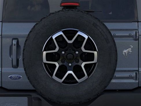 New 2025 Ford Bronco Outer Banks image 24