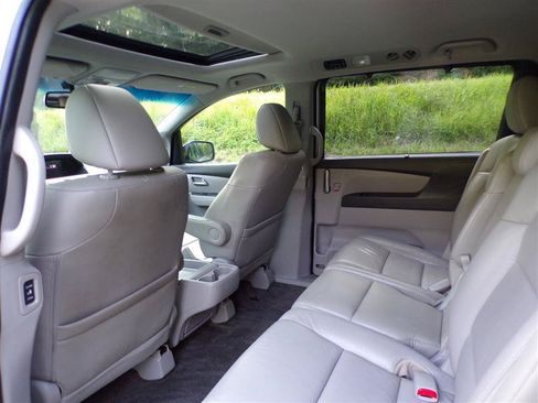 Used 2011 Honda Odyssey EX-L image 27