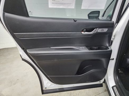 Used 2023 Hyundai Palisade Limited AWD/4WD image 23