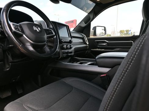 Used 2022 RAM 1500 Big Horn AWD/4WD image 14