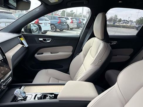 New 2026 Volvo XC60 B5 Plus w/ Climate Package image 18
