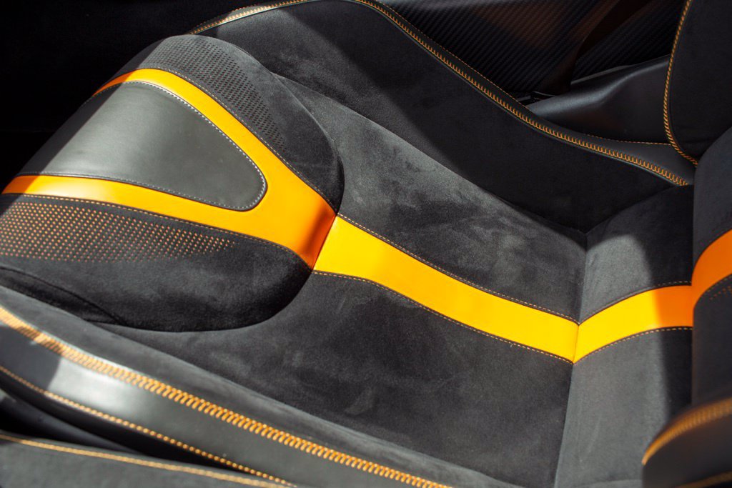 Used 2018 McLaren 720S Performance RWD image 44