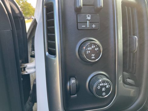 Used 2015 Chevrolet Silverado 1500 LTZ w/ LTZ Plus Package image 16