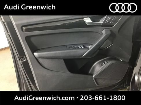 Used 2020 Audi Q5 2.0T Premium w/ Convenience Package AWD/4WD image 11