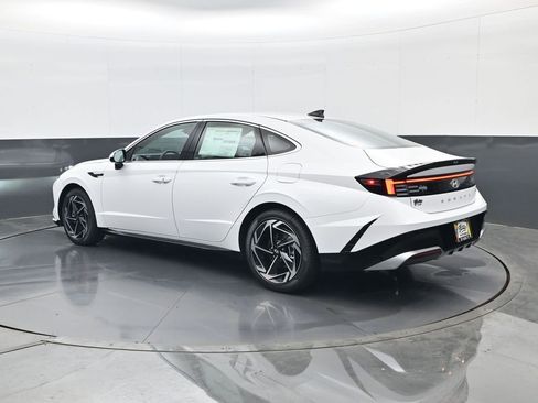 New 2026 Hyundai Sonata SEL image 7