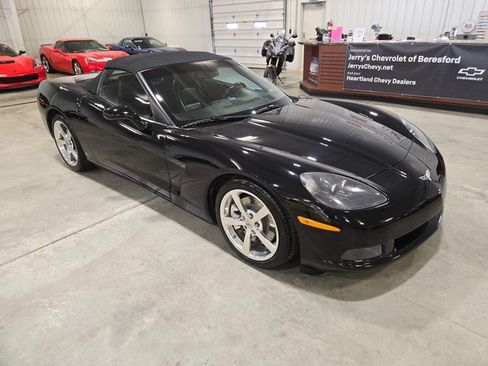 Used 2008 Chevrolet Corvette Convertible w/ Preferred Equipment Group image 40