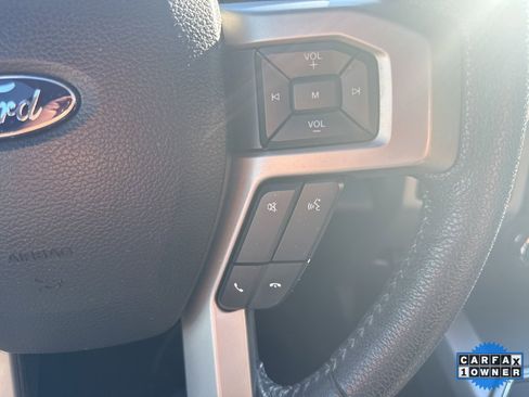 Used 2015 Ford F150 Lariat image 20