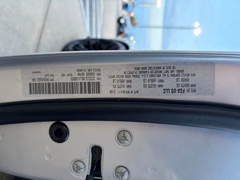 Used 2020 Dodge Challenger SRT Hellcat Redeye image 28