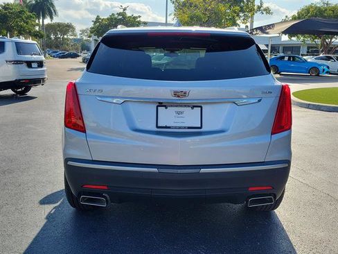 Used 2018 Cadillac XT5 FWD w/ LPO, Wheel Lock Package image 4