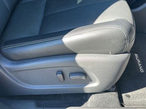 Used 2023 Nissan Murano SL w/ SL Moonroof Package image 25