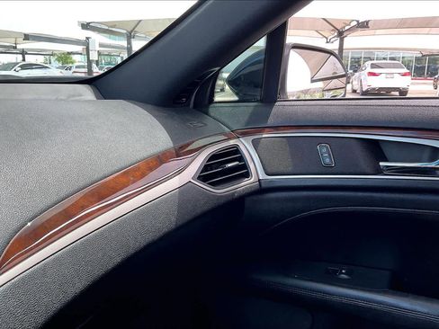 Used 2017 Lincoln MKZ Select w/ Select Plus Package FWD image 32