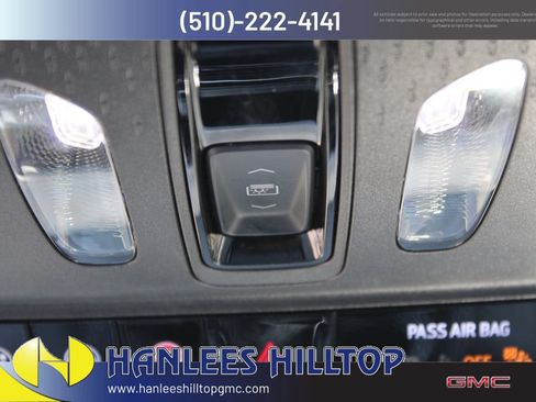 Used 2024 Cadillac Lyriq Luxury AWD/4WD image 27