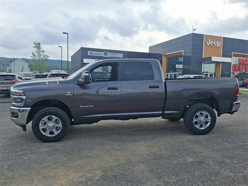 New 2025 RAM 2500 Big Horn w/ Safety Group image 7