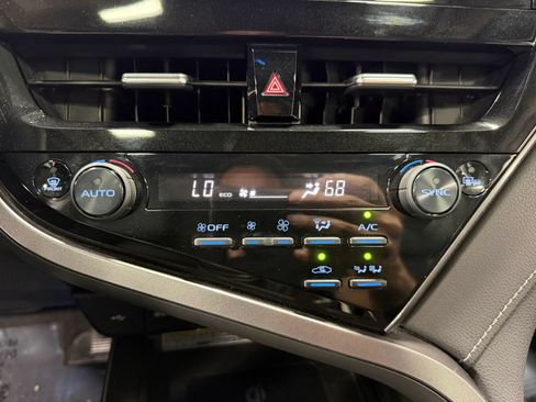 Used 2021 Toyota Camry XSE w/ Navigation Upgrade Package FWD image 22
