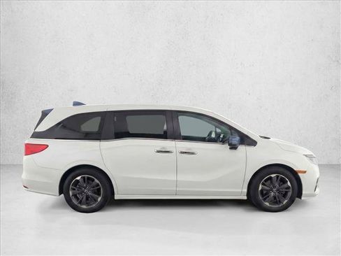 Used 2023 Honda Odyssey Elite image 8