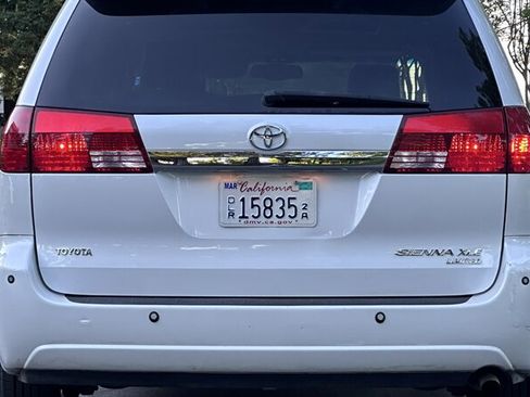Used 2004 Toyota Sienna XLE FWD image 6