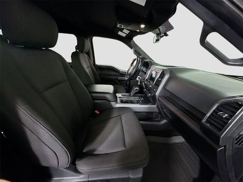 Used 2018 Ford F150 XLT w/ Equipment Group 302A Luxury image 20