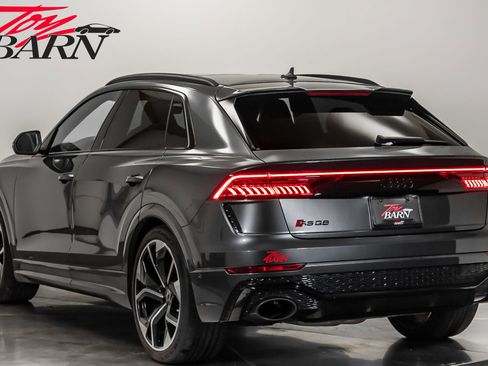Used 2022 Audi RS Q8 image 3
