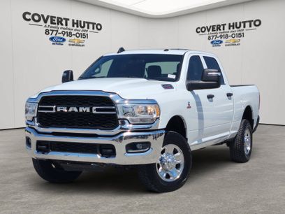 Used 2023 RAM 2500 Tradesman w/ Chrome Appearance Group