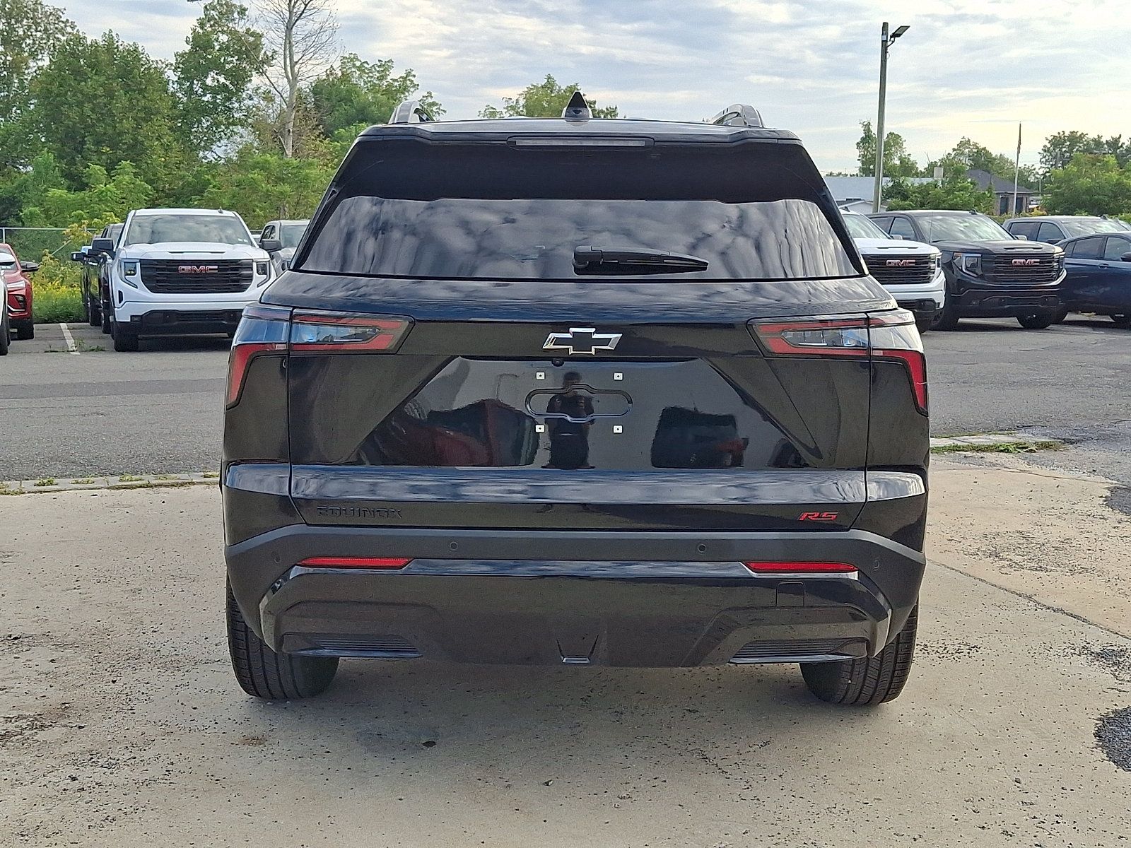 Used 2026 Chevrolet Equinox RS FWD image 5