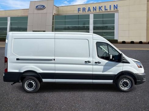 New 2026 Ford Transit 250 148 Medium Roof RWD image 8