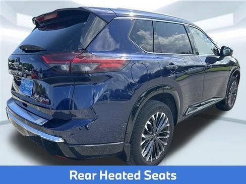 Used 2024 Nissan Rogue Platinum w/ Platinum Premium Package FWD image 6