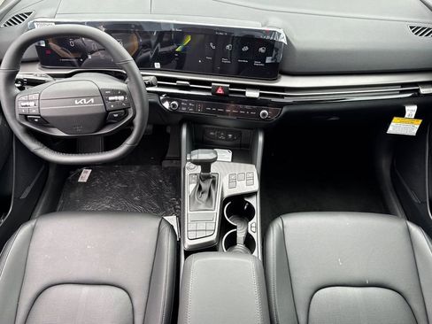New 2026 Kia Sportage EX AWD/4WD image 13