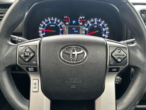 Used 2019 Toyota 4Runner Limited AWD/4WD image 22
