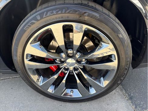 Used 2013 Dodge Challenger SRT8 w/ Harman Kardon Audio Group RWD image 10