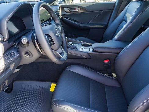 Used 2026 Lexus IS 350 F Sport RWD image 21