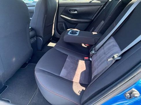 Used 2024 Nissan Sentra SR FWD image 16