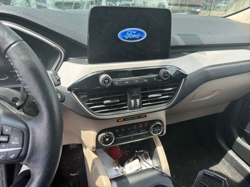 Used 2020 Ford Escape SEL FWD image 6