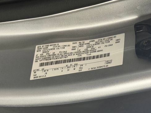 Used 2018 Ford F250 Platinum w/ Platinum Ultimate Package AWD/4WD image 21