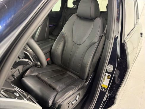Used 2020 BMW X5 xDrive40i w/ M Sport Package AWD/4WD image 13