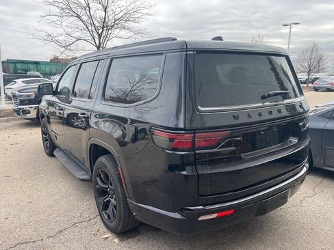 Used 2024 Jeep Wagoneer Series II w/ Convenience Group I image 3