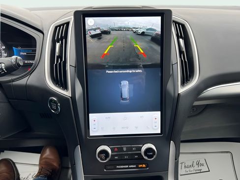 Used 2022 Ford Edge SEL w/ Convenience Package image 24