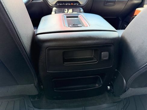 Used 2016 GMC Sierra 2500 SLT AWD/4WD image 23