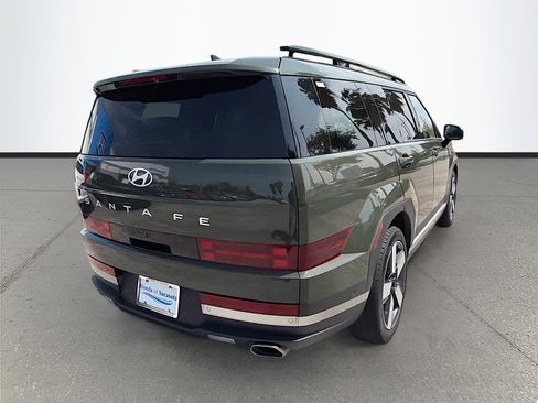Used 2024 Hyundai Santa Fe Limited image 4