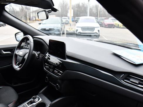 Used 2023 Ford Escape ST-Line Select w/ Class II Trailer Tow Package image 15