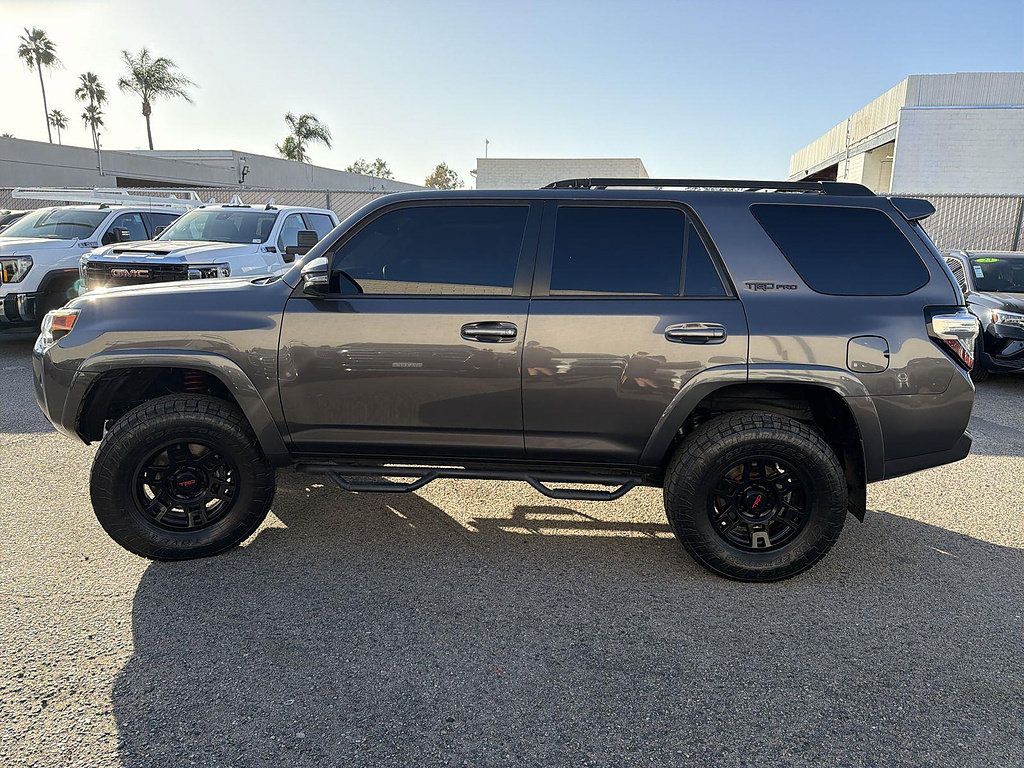 Used 2019 Toyota 4Runner SR5 Premium w/ Wilderness Package AWD/4WD image 8