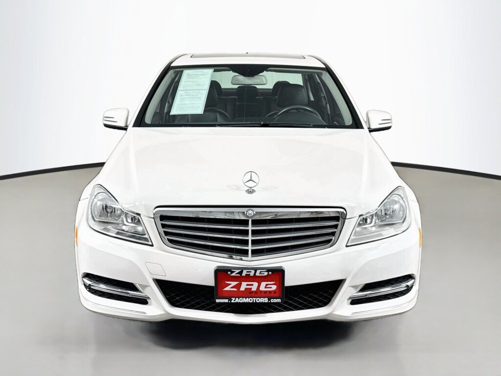 Used 2014 Mercedes-Benz C 300 4MATIC Sedan image 8