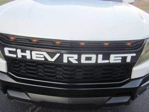 Used 2022 Chevrolet Colorado LT RWD image 32