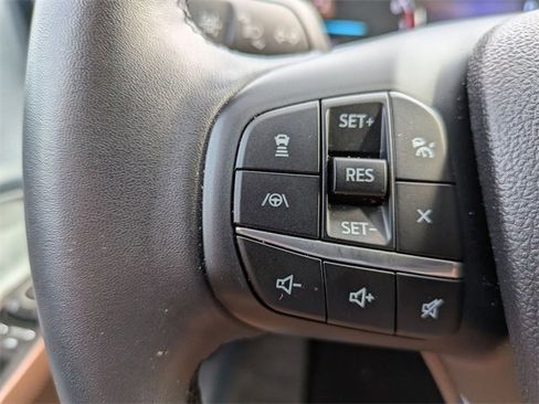 Used 2024 Ford Maverick Lariat image 15