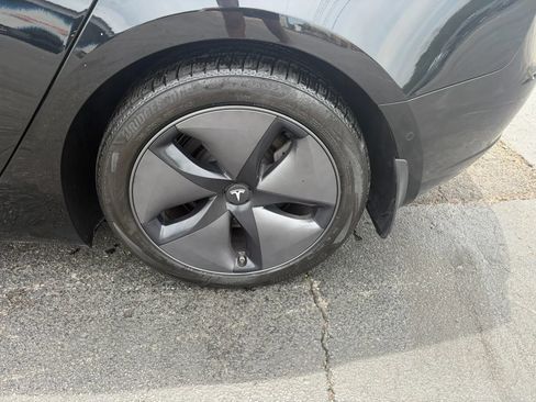 Used 2019 Tesla Model 3 Long Range AWD/4WD image 10