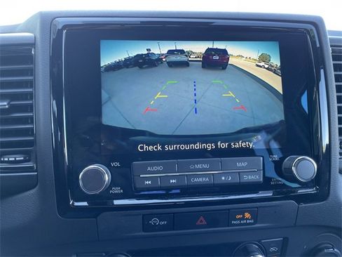 Used 2024 Nissan Frontier Pro-X image 24