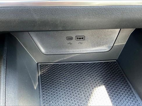 New 2026 Chevrolet Equinox LT w/ Midnight Edition image 22