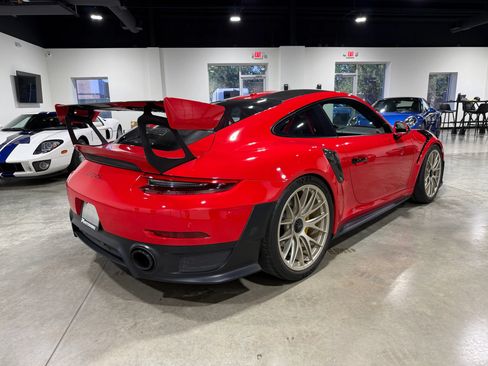 Used 2018 Porsche 911 GT2 RS RWD image 18