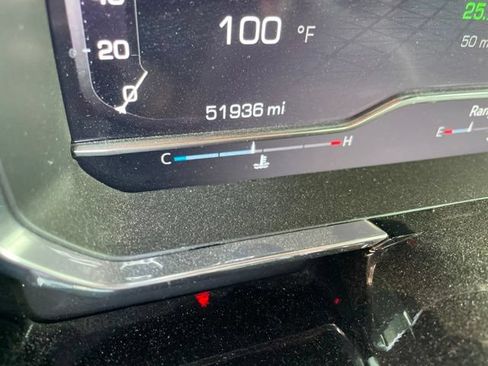 Used 2024 GMC Sierra 1500 SLT AWD/4WD image 22